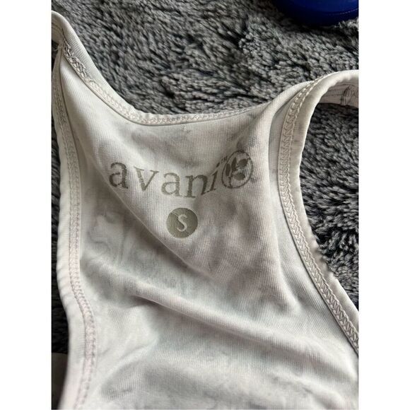 Avani tank top - Picture 6 of 8